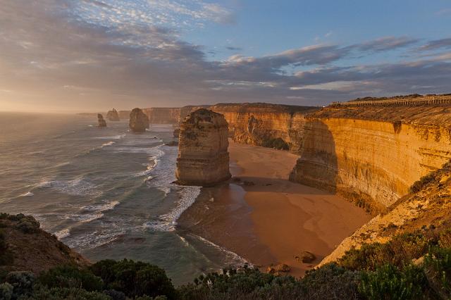 150 Port Campbell NP, twelve apostles.jpg